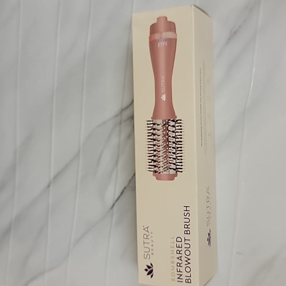 Pink Infrared Blowout Brush